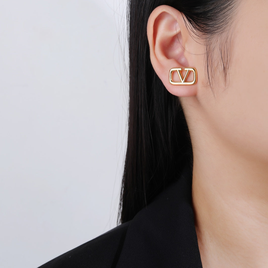 Valentino G stud earrings